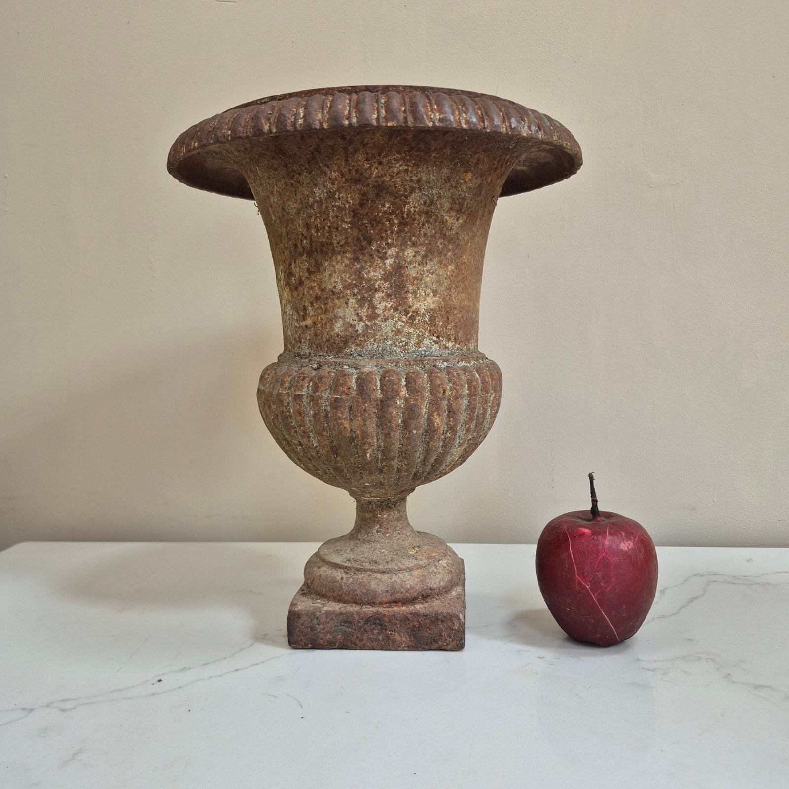 Cast Iron Urn - Image 2