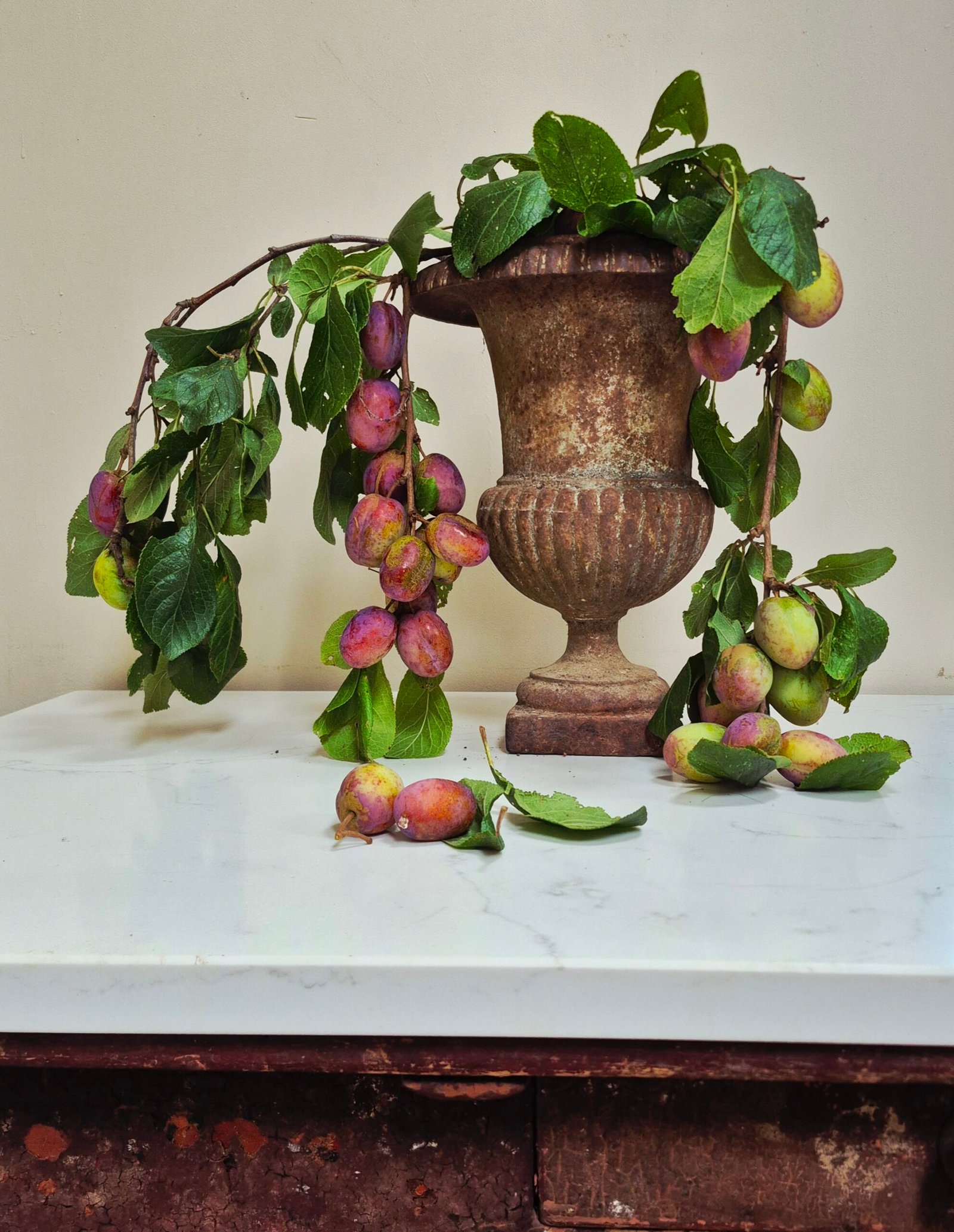 Cast Iron Urn - Image 3
