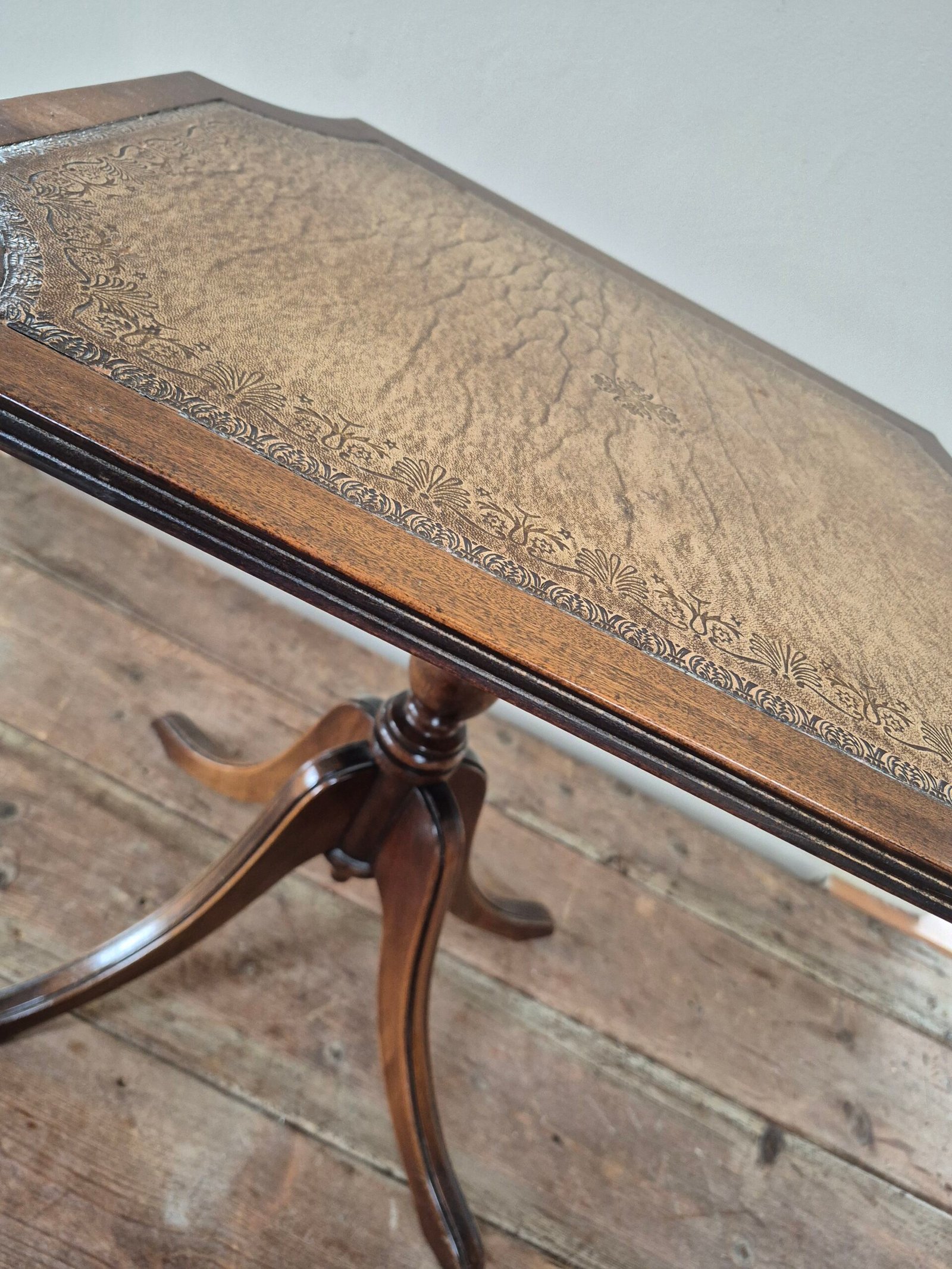 Leather Inlay Tilt Top Regency Style Mahogany Table - Image 6