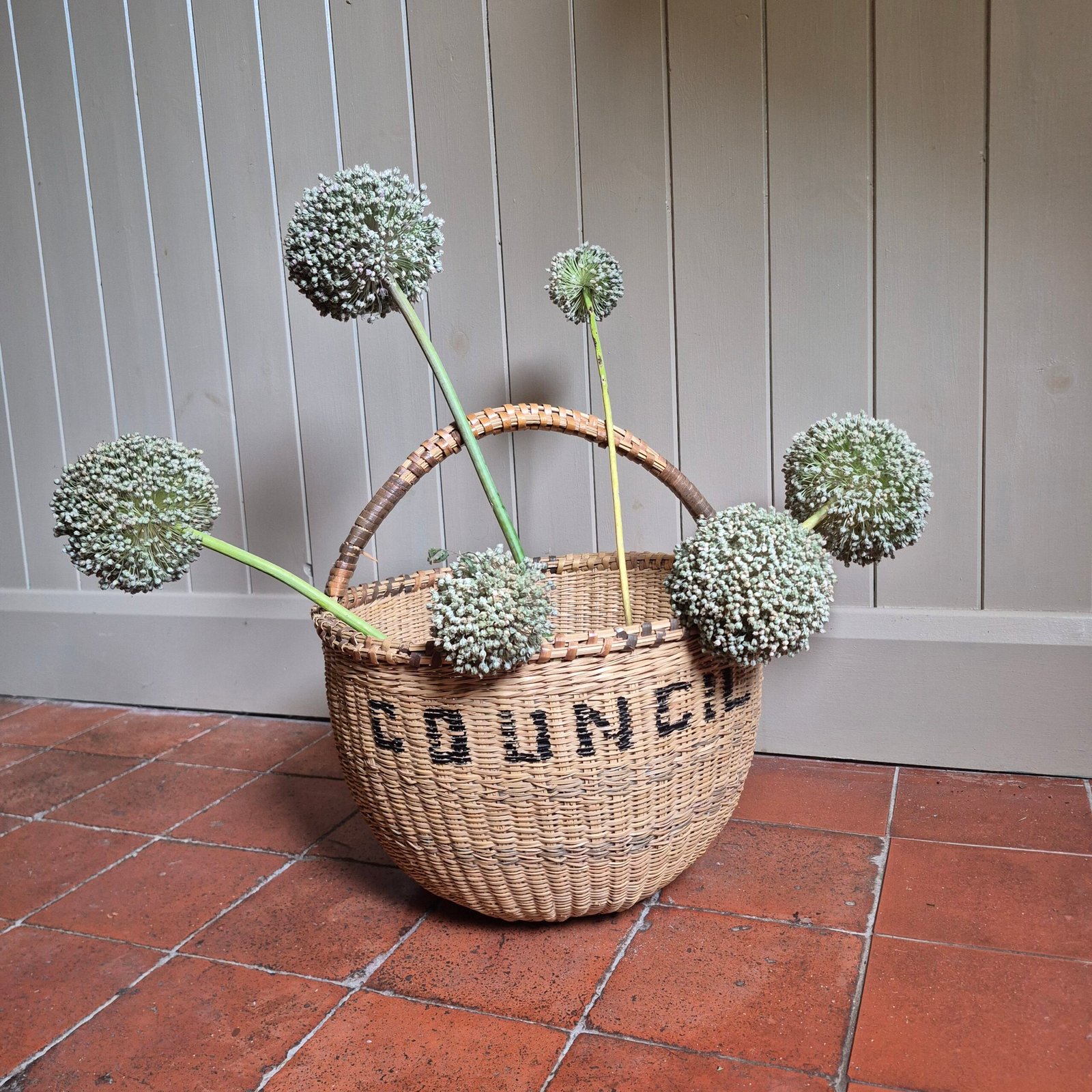 Woven Municipal Council Basket - Image 8